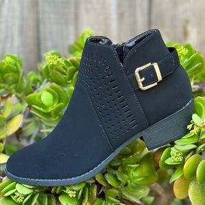 Women's booties